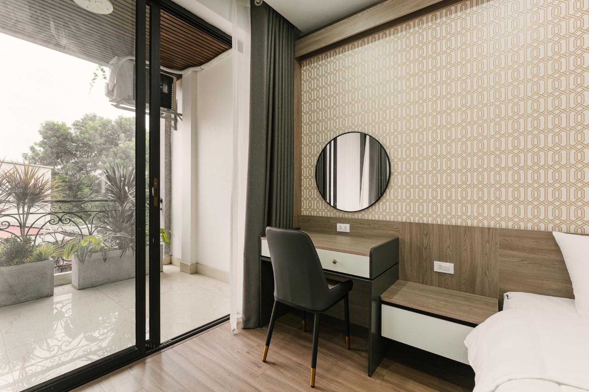 Delapong Hotel And Apartment Ha Noi Hanoï Extérieur photo