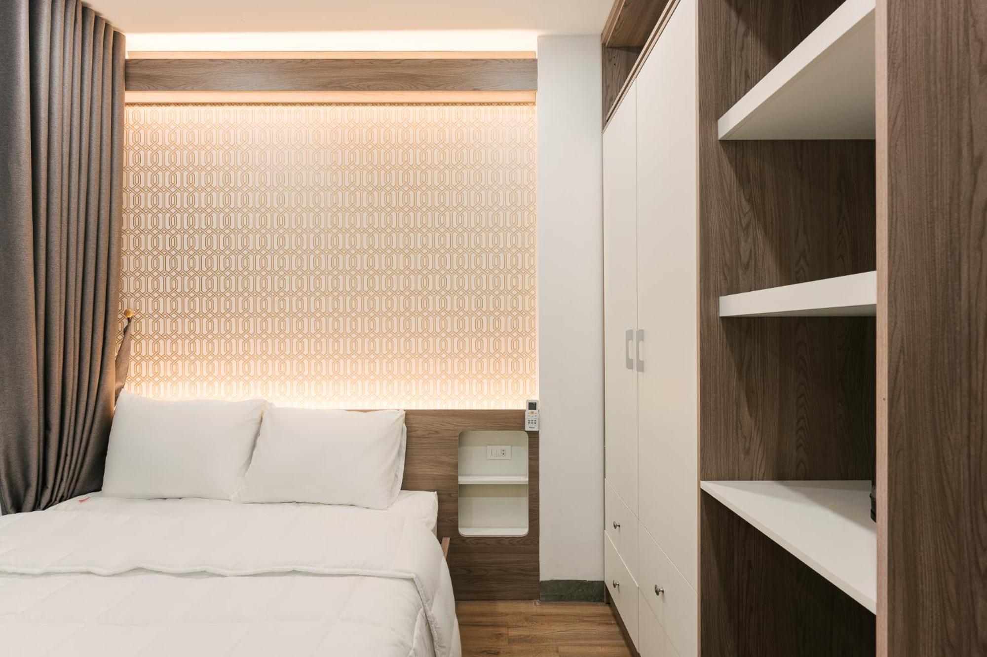 Delapong Hotel And Apartment Ha Noi Hanoï Extérieur photo