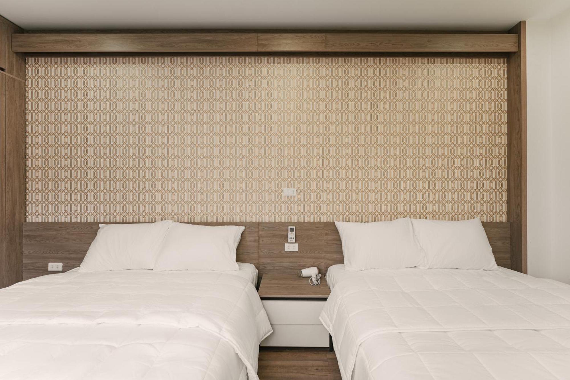 Delapong Hotel And Apartment Ha Noi Hanoï Extérieur photo