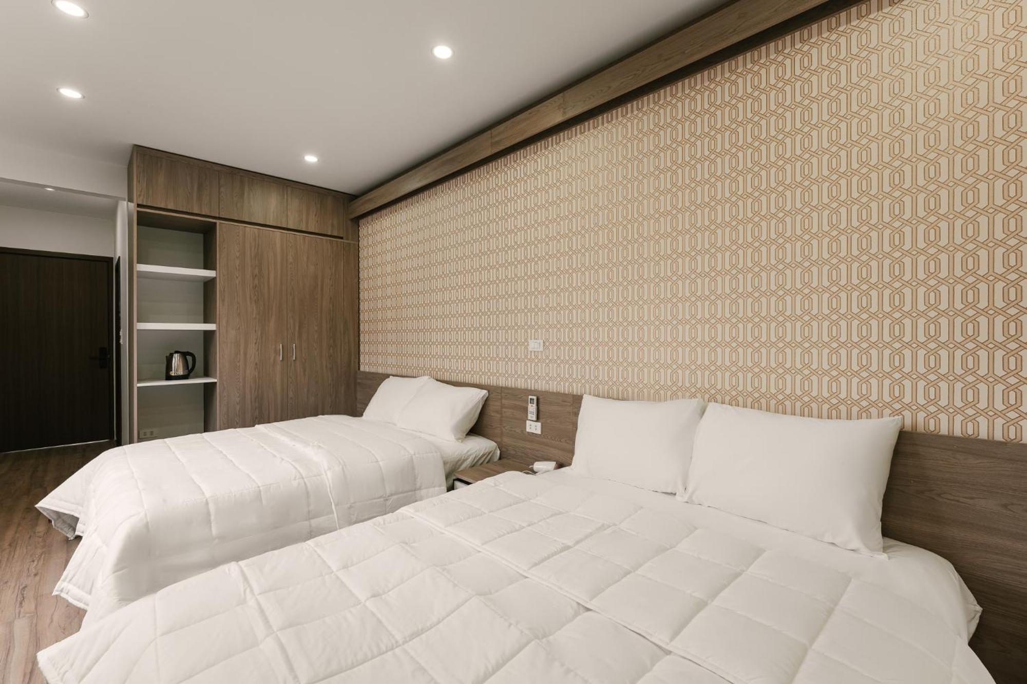 Delapong Hotel And Apartment Ha Noi Hanoï Extérieur photo